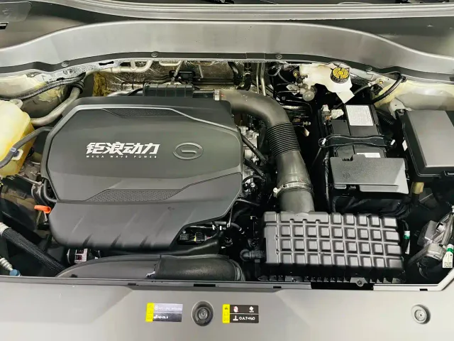 GAC Trumpchi GS8 — Фото автомобиля 17