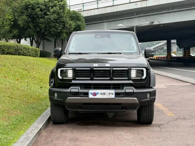 BAIC BJ40 — Фото автомобиля 2