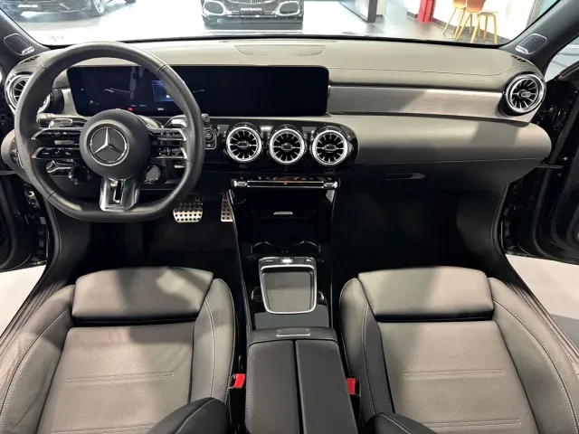 Mercedes-Benz A-Class AMG — Фото автомобиля 8