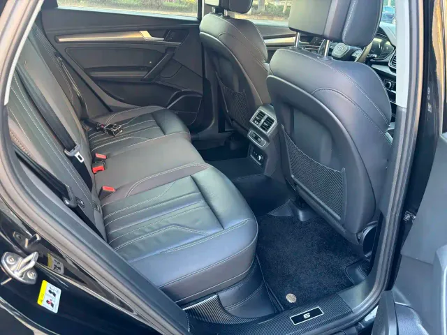 Audi Q5L — Фото автомобиля 13