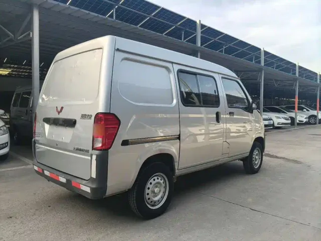 Wuling Zhiguang — Фото автомобиля 6