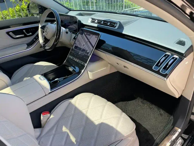 Mercedes-Benz Maybach S-Class — Фото автомобиля 22