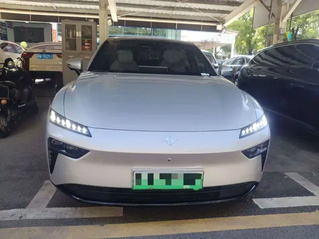 Dongfeng eπ 007 — Фото автомобиля 2