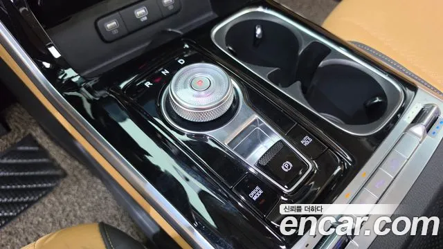 Kia Canival Carnival 4 поколение Бензин 9 мест Signature — Фото автомобиля 9
