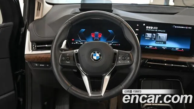 BMW 2 Series U06 — Фото автомобиля 14