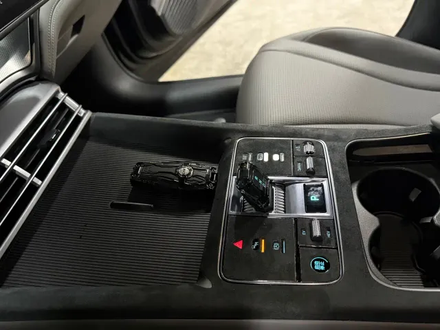 BYD Seal 07 DM-i — Фото автомобиля 13