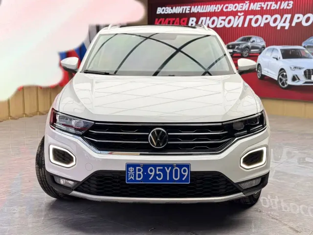 Volkswagen T-Roc — Фото автомобиля 2