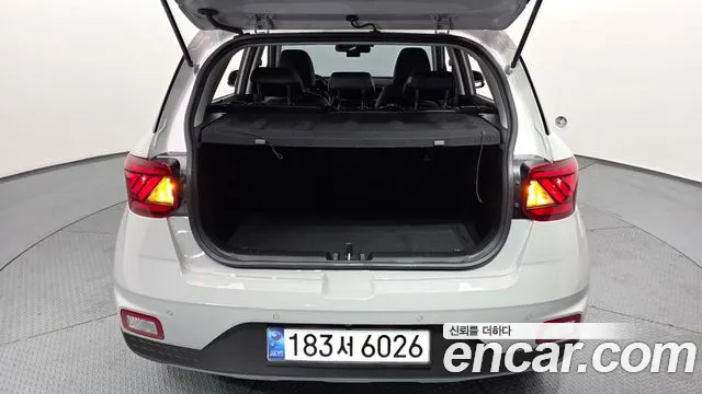 Hyundai Venue Venue 1.6 Premium — Фото автомобиля 20