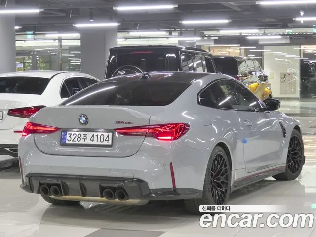 BMW M4 — Фото автомобиля 3