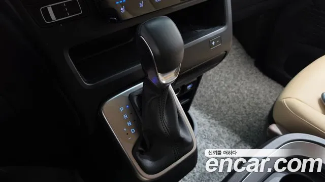 Hyundai Staria — Фото автомобиля 9