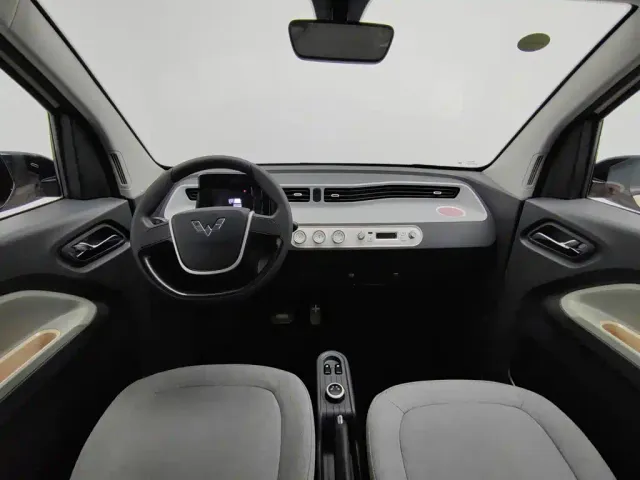 Wuling Hongguang Mini EV — Фото автомобиля 5