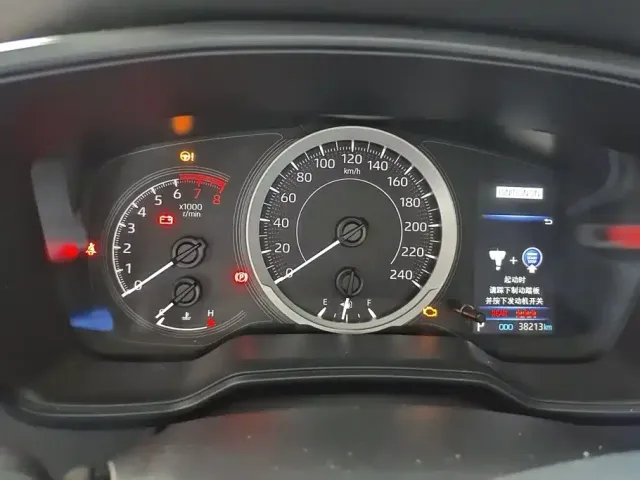 Toyota Corolla — Фото автомобиля 14