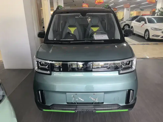 Wuling Hongguang Mini EV — Фото автомобиля 2