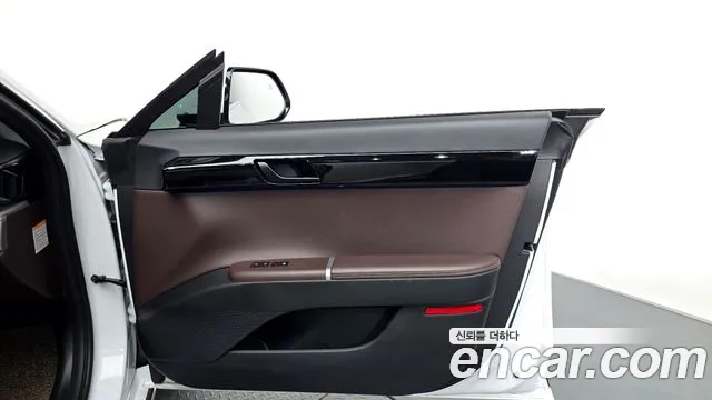Hyundai Grandeur — Фото автомобиля 24