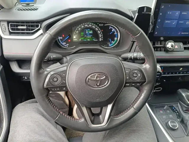 Toyota RAV4 Rongfang Dual Engine E+ — Фото автомобиля 10