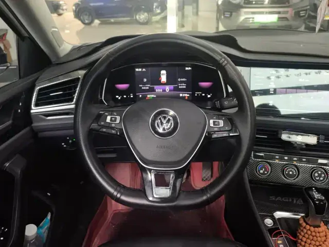 Volkswagen Sagitar — Фото автомобиля 15