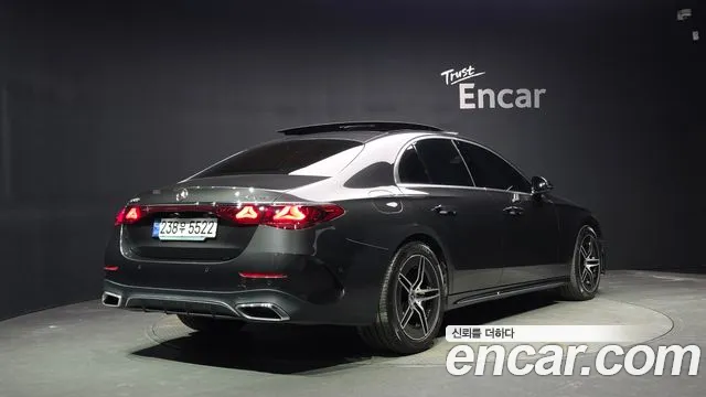Mercedes-Benz E-Class W214 — Фото автомобиля 2