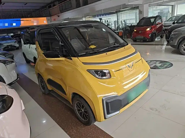 Wuling NanoEV — Фото автомобиля 3