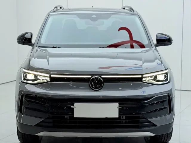 Volkswagen Tharu — Фото автомобиля 3