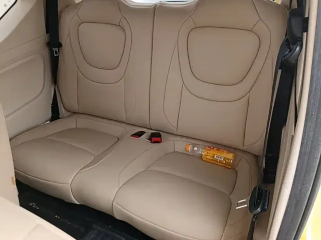 Wuling Hongguang Mini EV — Фото автомобиля 16