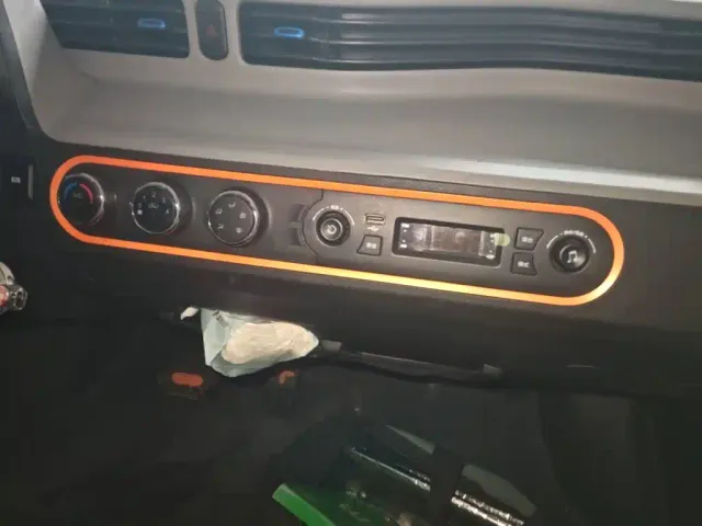 Wuling Hongguang Mini EV — Фото автомобиля 12
