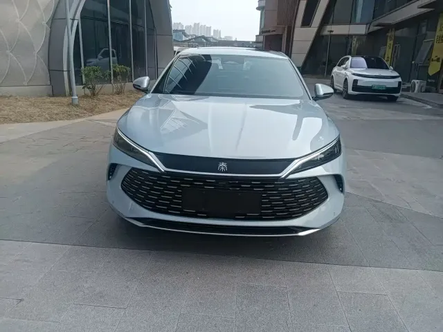 BYD Qin L — Фото автомобиля 2