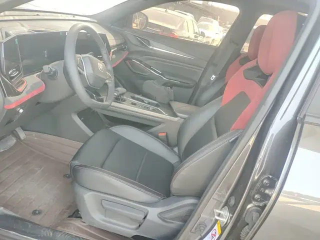Changan X5 Plus — Фото автомобиля 14