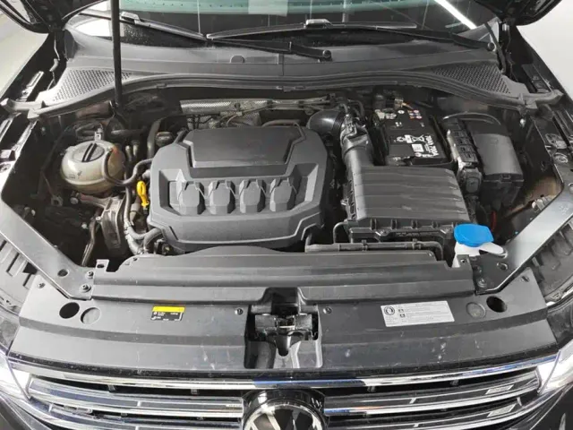 Volkswagen Tiguan L — Фото автомобиля 10