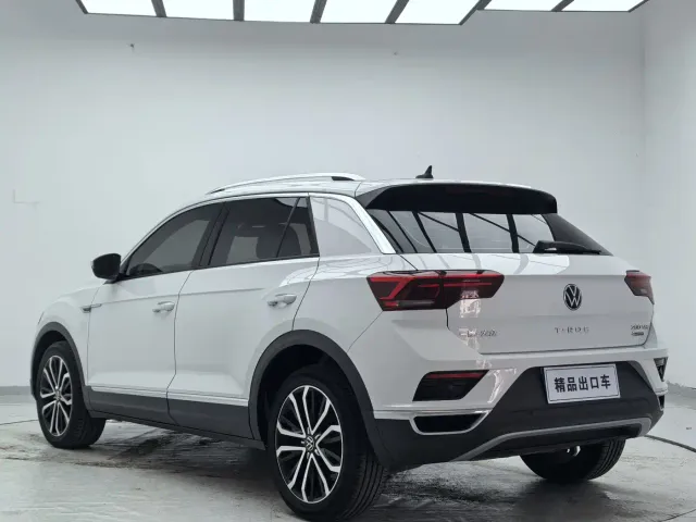 Volkswagen T-Roc — Фото автомобиля 6