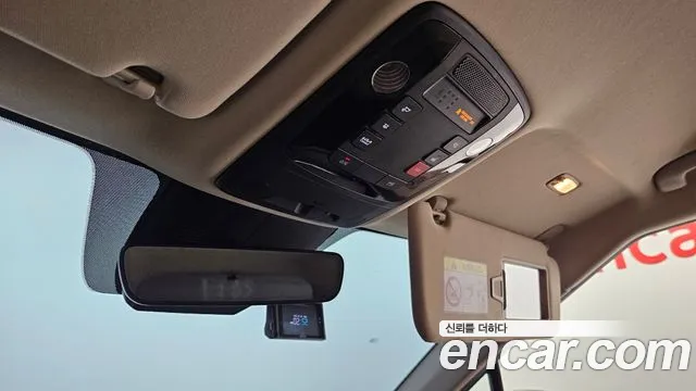 Kia Canival Carnival 4 поколение Бензин 9 мест Signature — Фото автомобиля 18