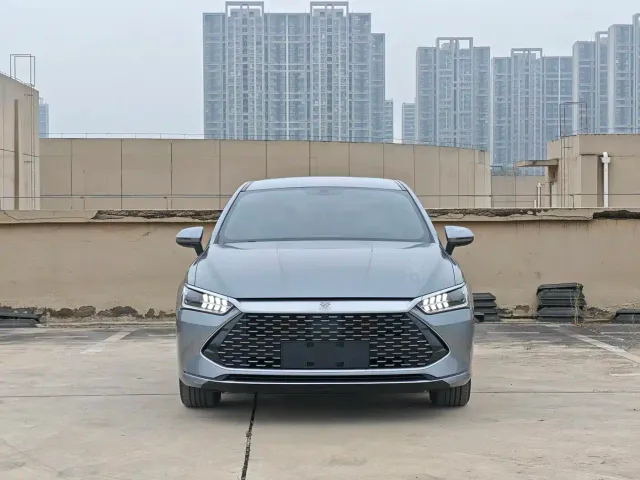 BYD Qin PLUS — Фото автомобиля 2