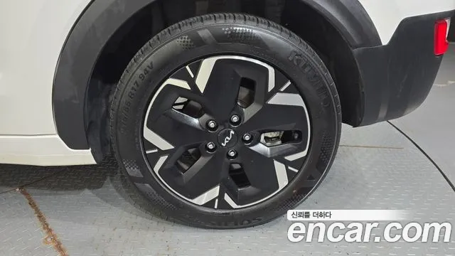 Kia Niro New — Фото автомобиля 6