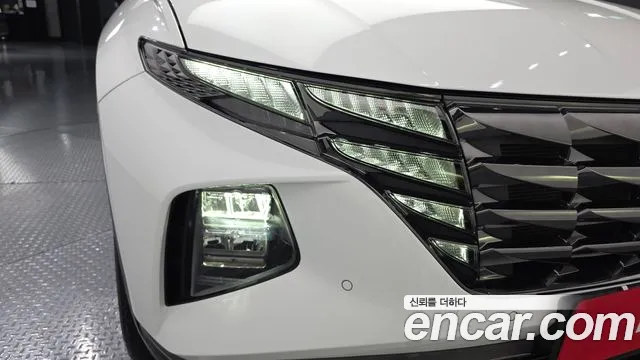 Hyundai Tucson Tucson (NX4) Бензин 1.6 турбо 2WD — Фото автомобиля 22