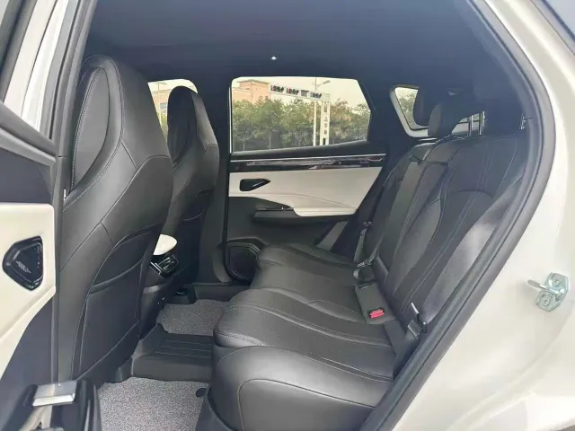 Geely Galaxy L7 — Фото автомобиля 7