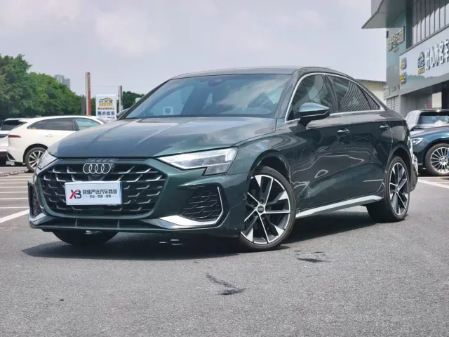 Фотография автомобиля — Audi A3