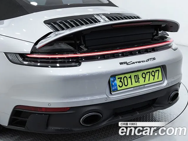 Porsche 911 992 — Фото автомобиля 12