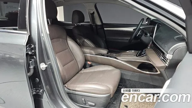 Hyundai Grandeur Новый Grandeur IG — Фото автомобиля 11