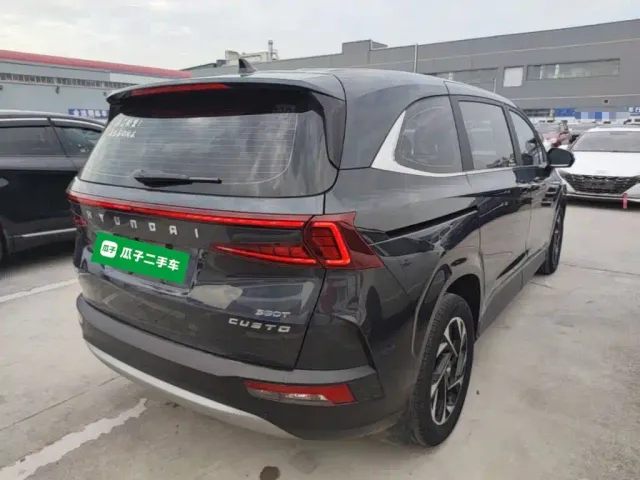 Hyundai Custo — Фото автомобиля 6