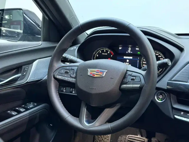 Cadillac CT4 — Фото автомобиля 10