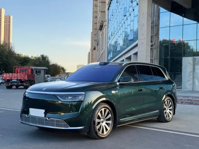 Фотография автомобиля — Aito M8