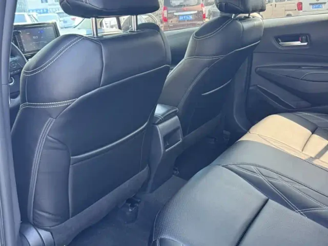 Toyota Corolla — Фото автомобиля 15