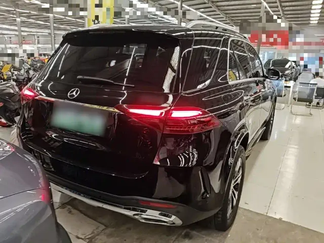 Mercedes-Benz GLE-Class — Фото автомобиля 6