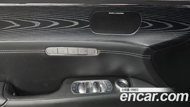 Genesis G90 RS4 — Фото автомобиля 28
