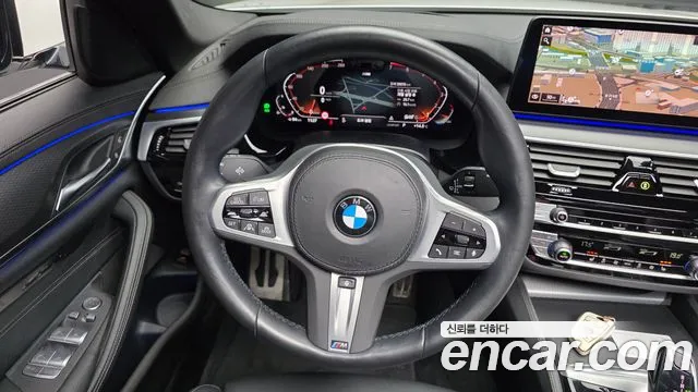 BMW 5 Series G30 — Фото автомобиля 20