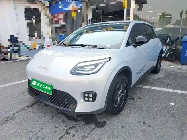 Фотография автомобиля — GAC Aion UT