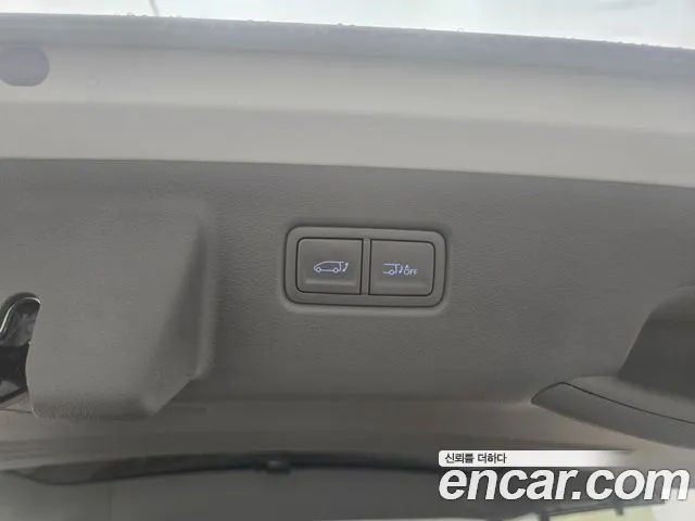 Hyundai Staria Staria L3.5 Lounge 7 мест — Фото автомобиля 16