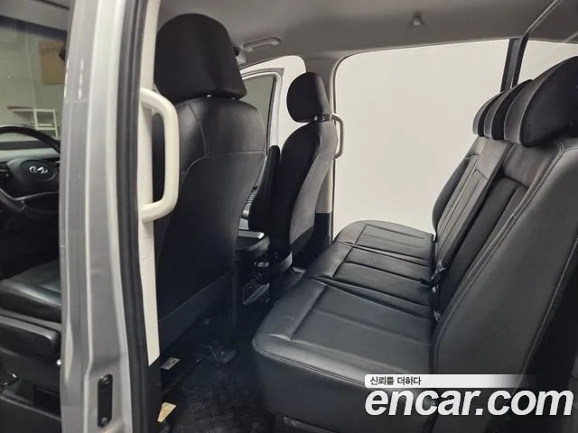 Hyundai Staria Staria Карго 5 мест — Фото автомобиля 15