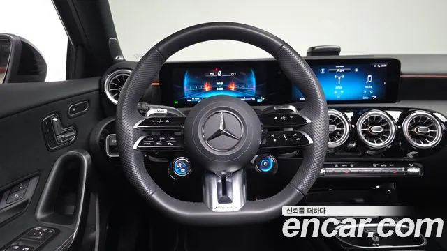Mercedes-Benz A-Class — Фото автомобиля 12