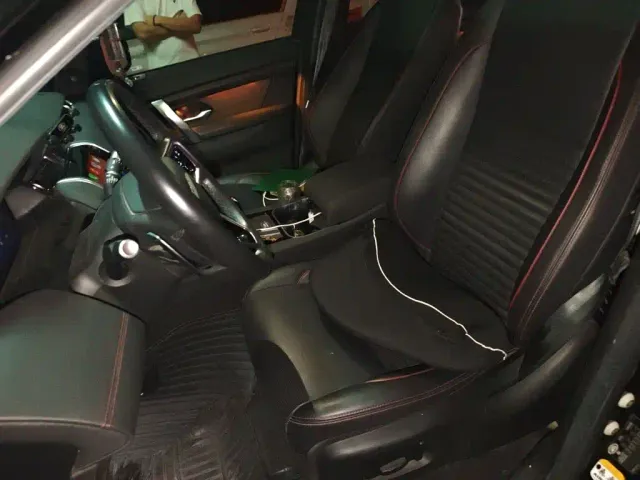 Land Rover Discovery Sport — Фото автомобиля 7