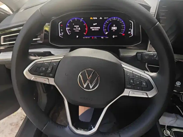 Volkswagen Sagitar — Фото автомобиля 15